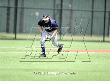 Thumbnail 2 in Dallas Jesuit vs. Highland Park (UIL Class 6A Region II Quarterfinal) photogallery.