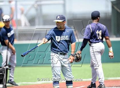 Thumbnail 3 in Dallas Jesuit vs. Highland Park (UIL Class 6A Region II Quarterfinal) photogallery.