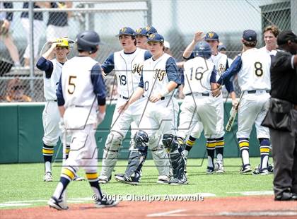 Thumbnail 1 in Dallas Jesuit vs. Highland Park (UIL Class 6A Region II Quarterfinal) photogallery.