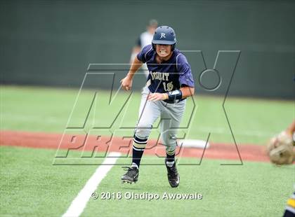 Thumbnail 1 in Dallas Jesuit vs. Highland Park (UIL Class 6A Region II Quarterfinal) photogallery.