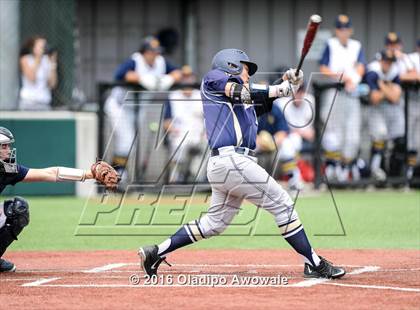 Thumbnail 3 in Dallas Jesuit vs. Highland Park (UIL Class 6A Region II Quarterfinal) photogallery.