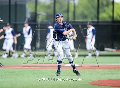 Thumbnail 3 in Dallas Jesuit vs. Highland Park (UIL Class 6A Region II Quarterfinal) photogallery.
