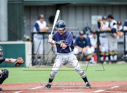 Thumbnail 3 in Dallas Jesuit vs. Highland Park (UIL Class 6A Region II Quarterfinal) photogallery.
