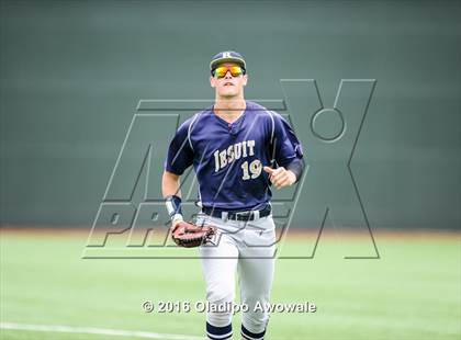 Thumbnail 2 in Dallas Jesuit vs. Highland Park (UIL Class 6A Region II Quarterfinal) photogallery.