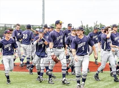 Thumbnail 1 in Dallas Jesuit vs. Highland Park (UIL Class 6A Region II Quarterfinal) photogallery.