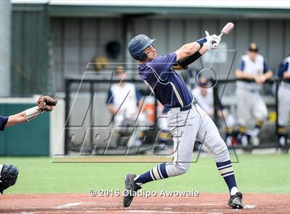 Thumbnail 1 in Dallas Jesuit vs. Highland Park (UIL Class 6A Region II Quarterfinal) photogallery.