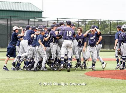 Thumbnail 1 in Dallas Jesuit vs. Highland Park (UIL Class 6A Region II Quarterfinal) photogallery.