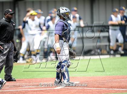 Thumbnail 2 in Dallas Jesuit vs. Highland Park (UIL Class 6A Region II Quarterfinal) photogallery.