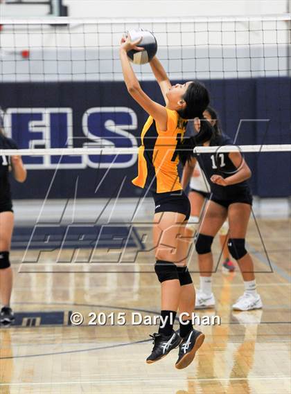 Thumbnail 2 in Alhambra @ Flintridge Prep photogallery.