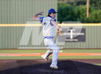 Thumbnail 3 in Sunnyvale vs. Bullard (UIL 4A Area) photogallery.