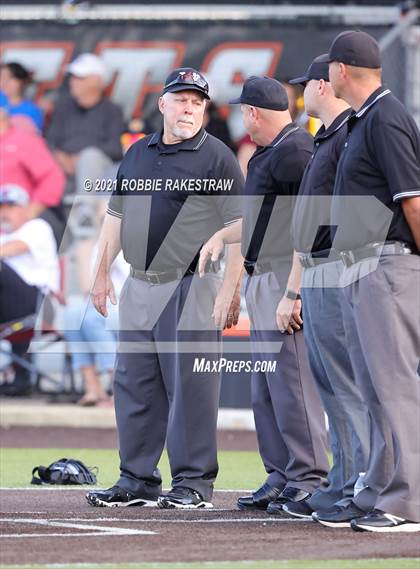 Thumbnail 1 in Sunnyvale vs. Bullard (UIL 4A Area) photogallery.