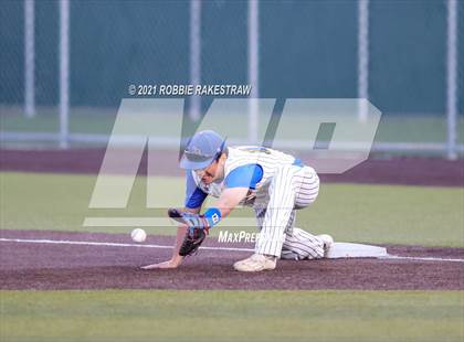 Thumbnail 3 in Sunnyvale vs. Bullard (UIL 4A Area) photogallery.