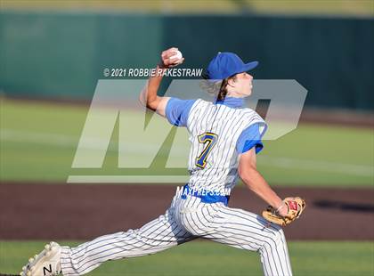 Thumbnail 3 in Sunnyvale vs. Bullard (UIL 4A Area) photogallery.