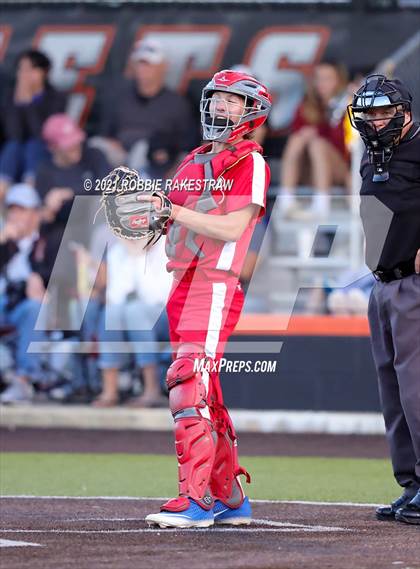 Thumbnail 1 in Sunnyvale vs. Bullard (UIL 4A Area) photogallery.