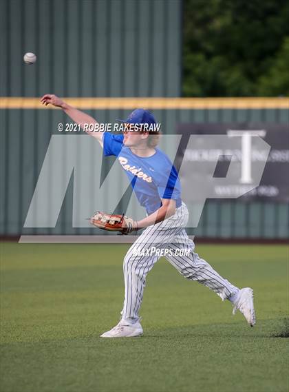 Thumbnail 2 in Sunnyvale vs. Bullard (UIL 4A Area) photogallery.