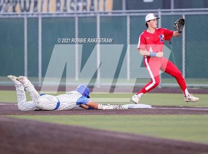 Thumbnail 1 in Sunnyvale vs. Bullard (UIL 4A Area) photogallery.