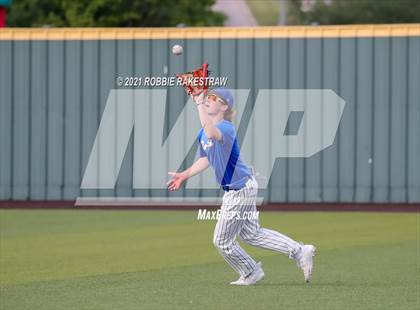 Thumbnail 3 in Sunnyvale vs. Bullard (UIL 4A Area) photogallery.