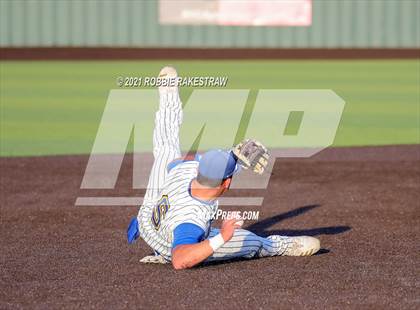 Thumbnail 1 in Sunnyvale vs. Bullard (UIL 4A Area) photogallery.