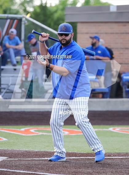 Thumbnail 2 in Sunnyvale vs. Bullard (UIL 4A Area) photogallery.