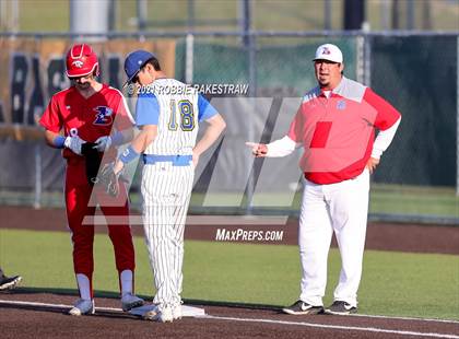 Thumbnail 2 in Sunnyvale vs. Bullard (UIL 4A Area) photogallery.