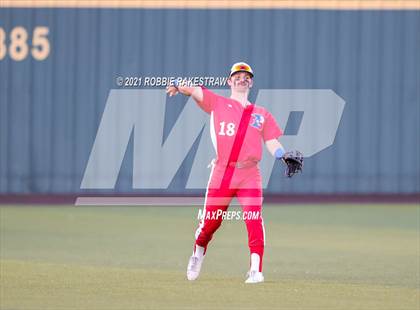 Thumbnail 2 in Sunnyvale vs. Bullard (UIL 4A Area) photogallery.