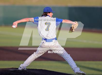 Thumbnail 2 in Sunnyvale vs. Bullard (UIL 4A Area) photogallery.