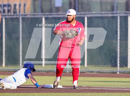 Thumbnail 1 in Sunnyvale vs. Bullard (UIL 4A Area) photogallery.