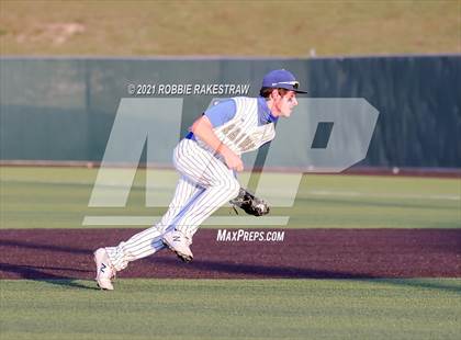 Thumbnail 1 in Sunnyvale vs. Bullard (UIL 4A Area) photogallery.