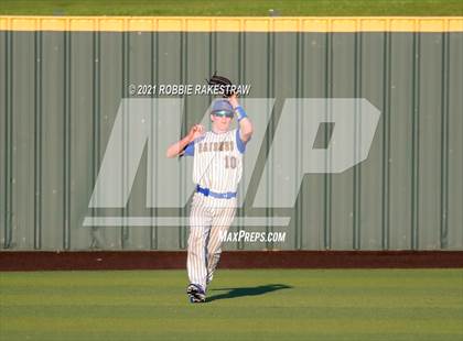 Thumbnail 2 in Sunnyvale vs. Bullard (UIL 4A Area) photogallery.