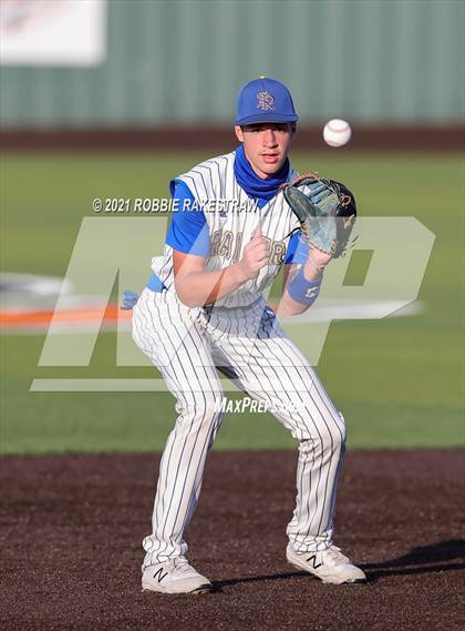 Thumbnail 3 in Sunnyvale vs. Bullard (UIL 4A Area) photogallery.