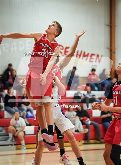 Thumbnail 3 in Tonopah vs. Lund photogallery.
