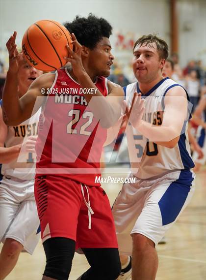 Thumbnail 3 in Tonopah vs. Lund photogallery.