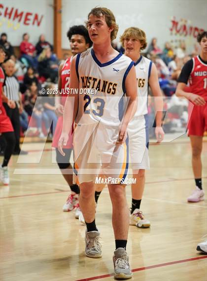 Thumbnail 1 in Tonopah vs. Lund photogallery.