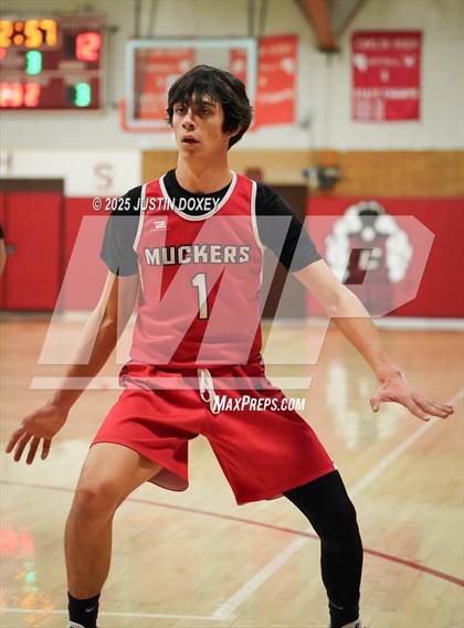 Thumbnail 3 in Tonopah vs. Lund photogallery.
