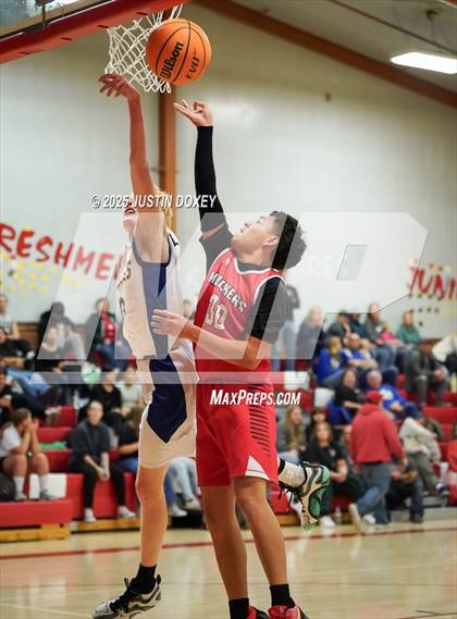 Thumbnail 2 in Tonopah vs. Lund photogallery.