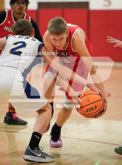 Thumbnail 3 in Tonopah vs. Lund photogallery.