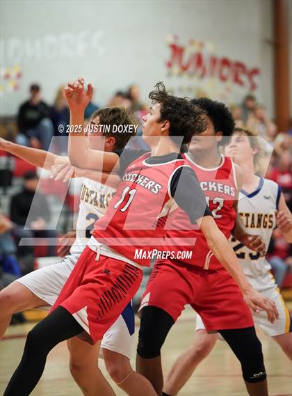 Thumbnail 2 in Tonopah vs. Lund photogallery.