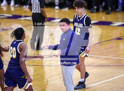 Thumbnail 1 in Millbrook vs Highland (John Wall Holiday Invitational) photogallery.