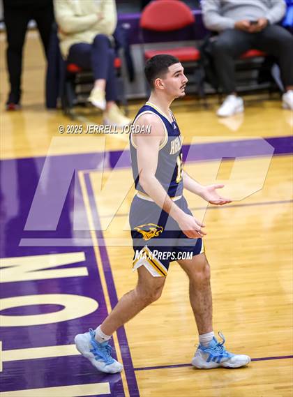 Thumbnail 2 in Millbrook vs Highland (John Wall Holiday Invitational) photogallery.