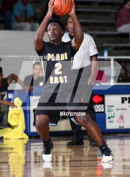 Thumbnail 1 in Westside vs. Plano East (McDonald's Texas Invitational) photogallery.