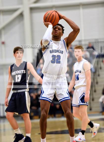 Thumbnail 2 in Wildwood Catholic vs St. Augustine Prep (Cape-Atlantic League Championship) photogallery.