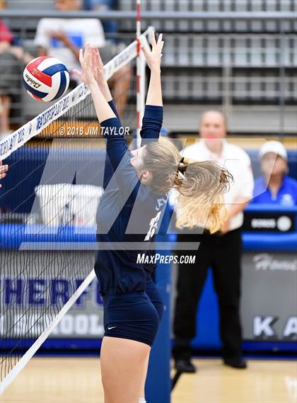 Thumbnail 3 in Bell @ Weatherford photogallery.