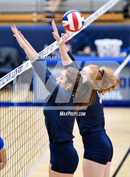 Thumbnail 2 in Bell @ Weatherford photogallery.