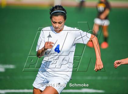 Thumbnail 1 in Barons Tournament Serra vs. Grossmont photogallery.