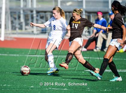 Thumbnail 3 in Barons Tournament Serra vs. Grossmont photogallery.