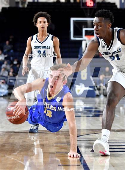 Thumbnail 2 in Chino Hills vs. Santa Margarita (CIF SS DIV 1 Final) photogallery.