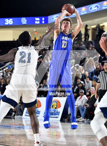 Thumbnail 3 in Chino Hills vs. Santa Margarita (CIF SS DIV 1 Final) photogallery.