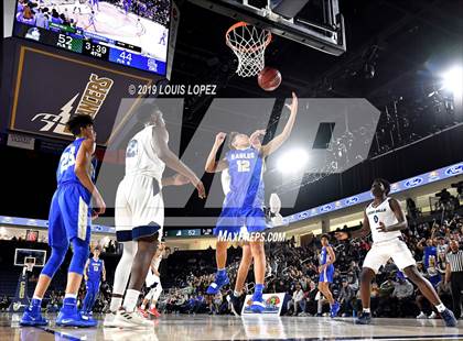 Thumbnail 2 in Chino Hills vs. Santa Margarita (CIF SS DIV 1 Final) photogallery.