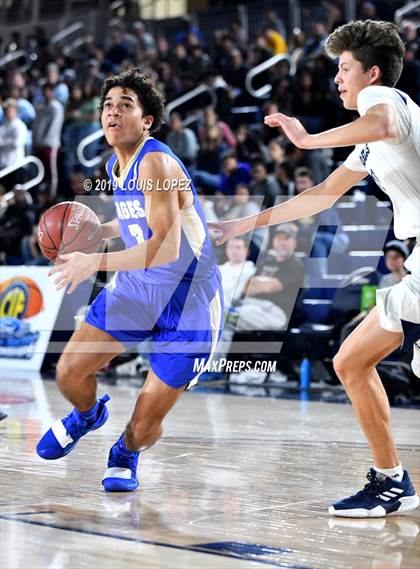 Thumbnail 2 in Chino Hills vs. Santa Margarita (CIF SS DIV 1 Final) photogallery.