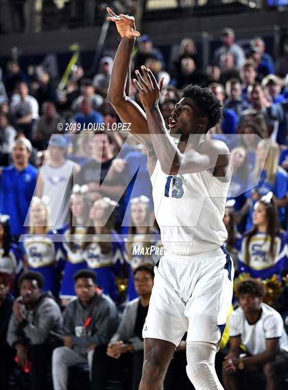 Thumbnail 2 in Chino Hills vs. Santa Margarita (CIF SS DIV 1 Final) photogallery.